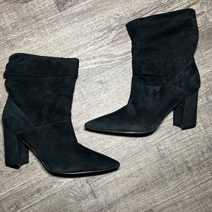Nine West Women’s Pointed Black Suede Heel Booties size 8.5